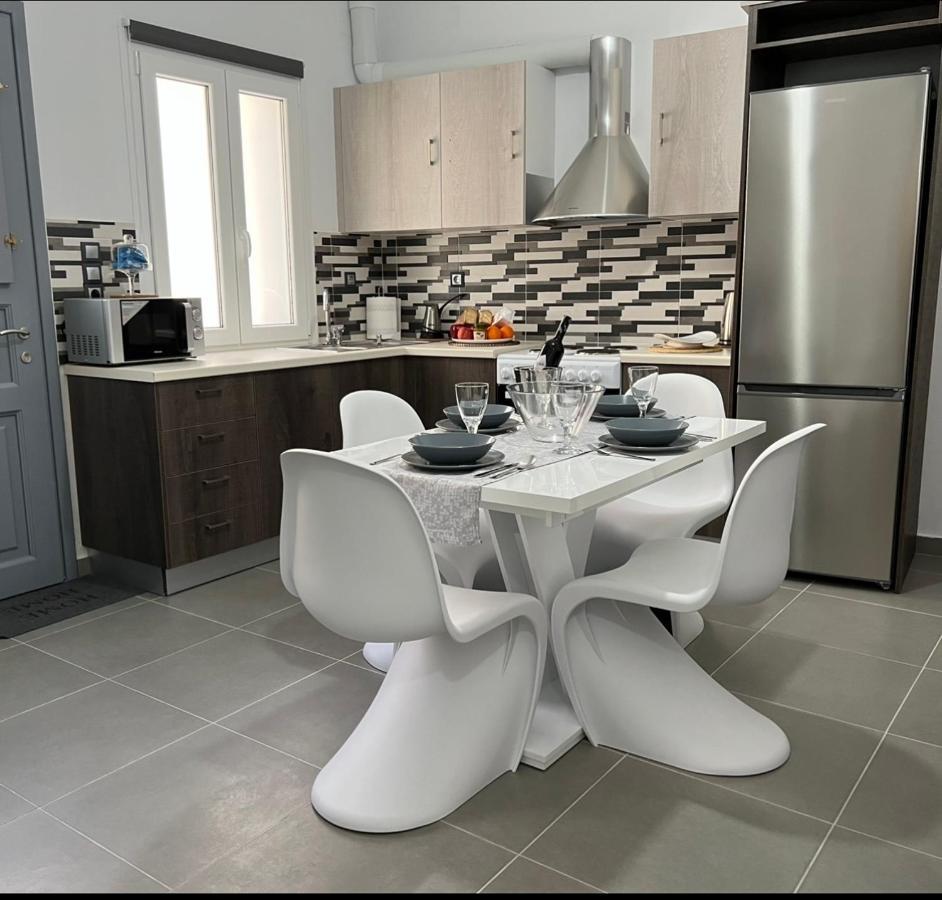 Thania'S House ,4 Minutes From The Center Of Hermoulis Ermoupoli Esterno foto