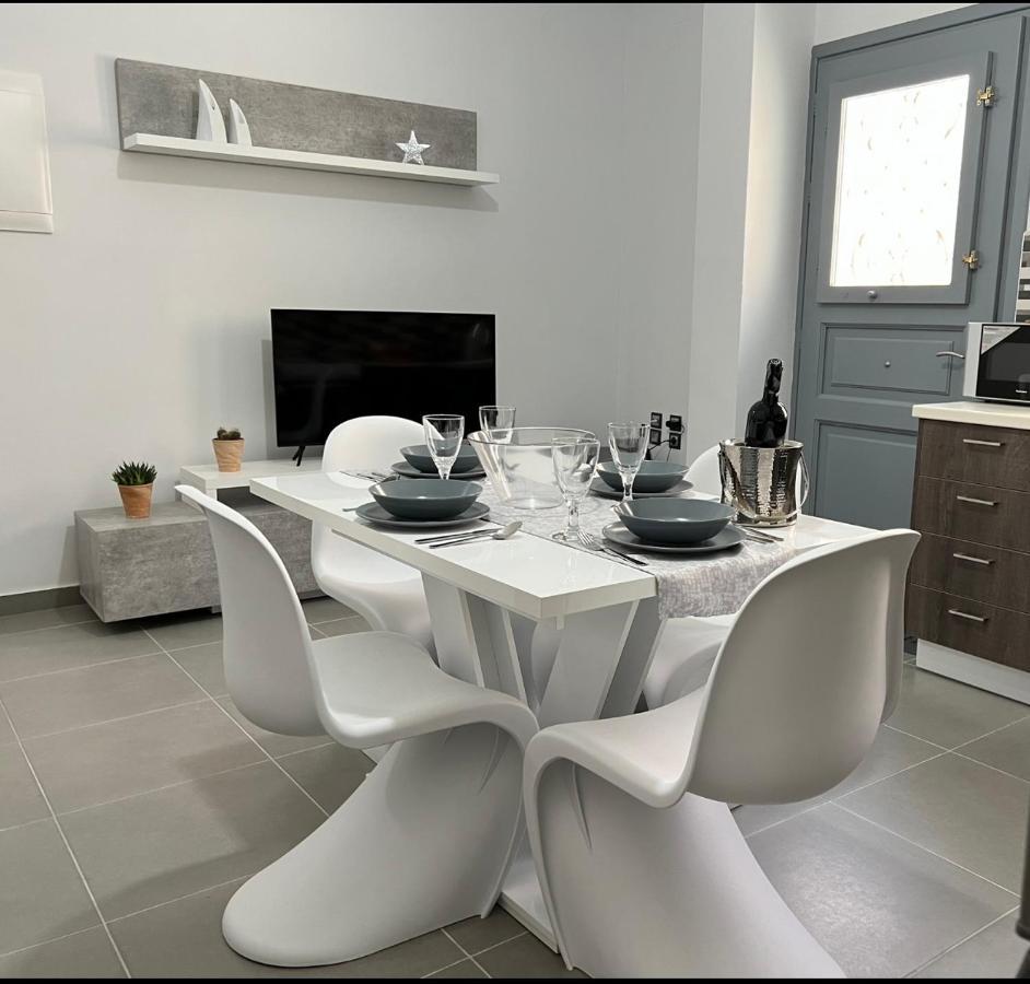 Thania'S House ,4 Minutes From The Center Of Hermoulis Ermoupoli Esterno foto