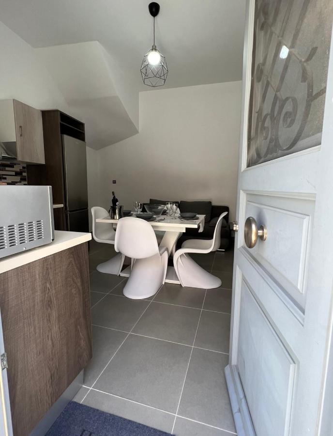 Thania'S House ,4 Minutes From The Center Of Hermoulis Ermoupoli Esterno foto