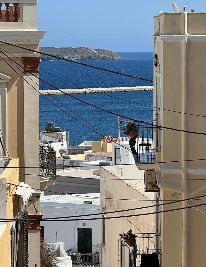 Thania'S House ,4 Minutes From The Center Of Hermoulis Ermoupoli Esterno foto