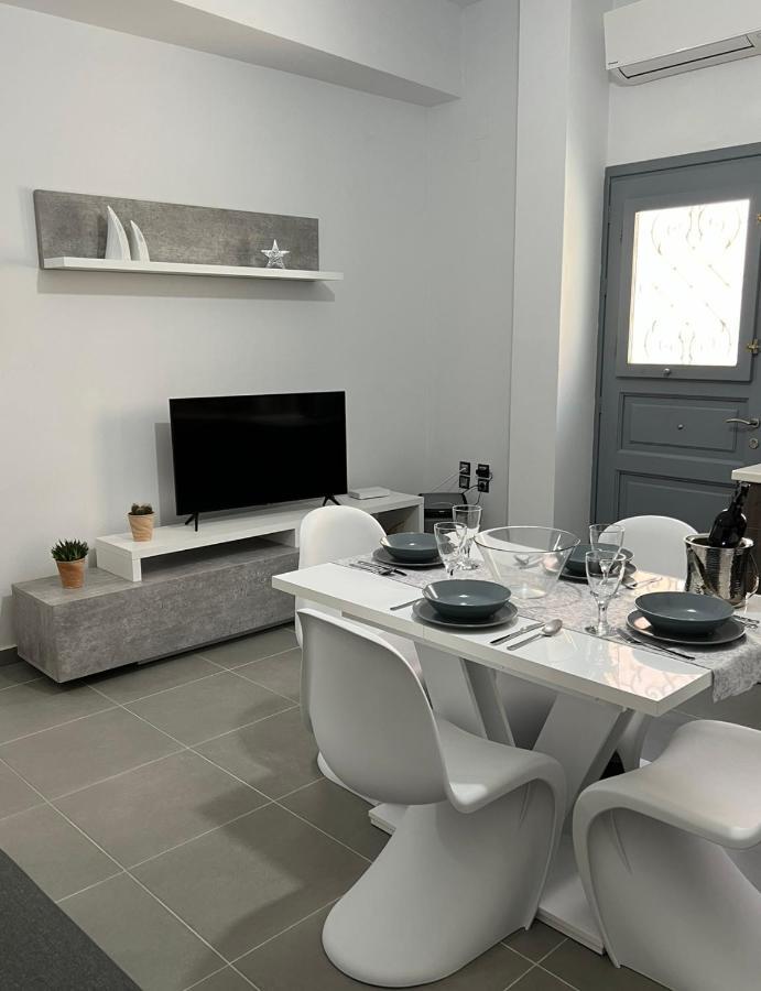Thania'S House ,4 Minutes From The Center Of Hermoulis Ermoupoli Esterno foto